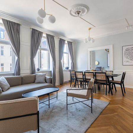 Large Apartment With Canal View In Central Cph City Copenhague Extérieur photo