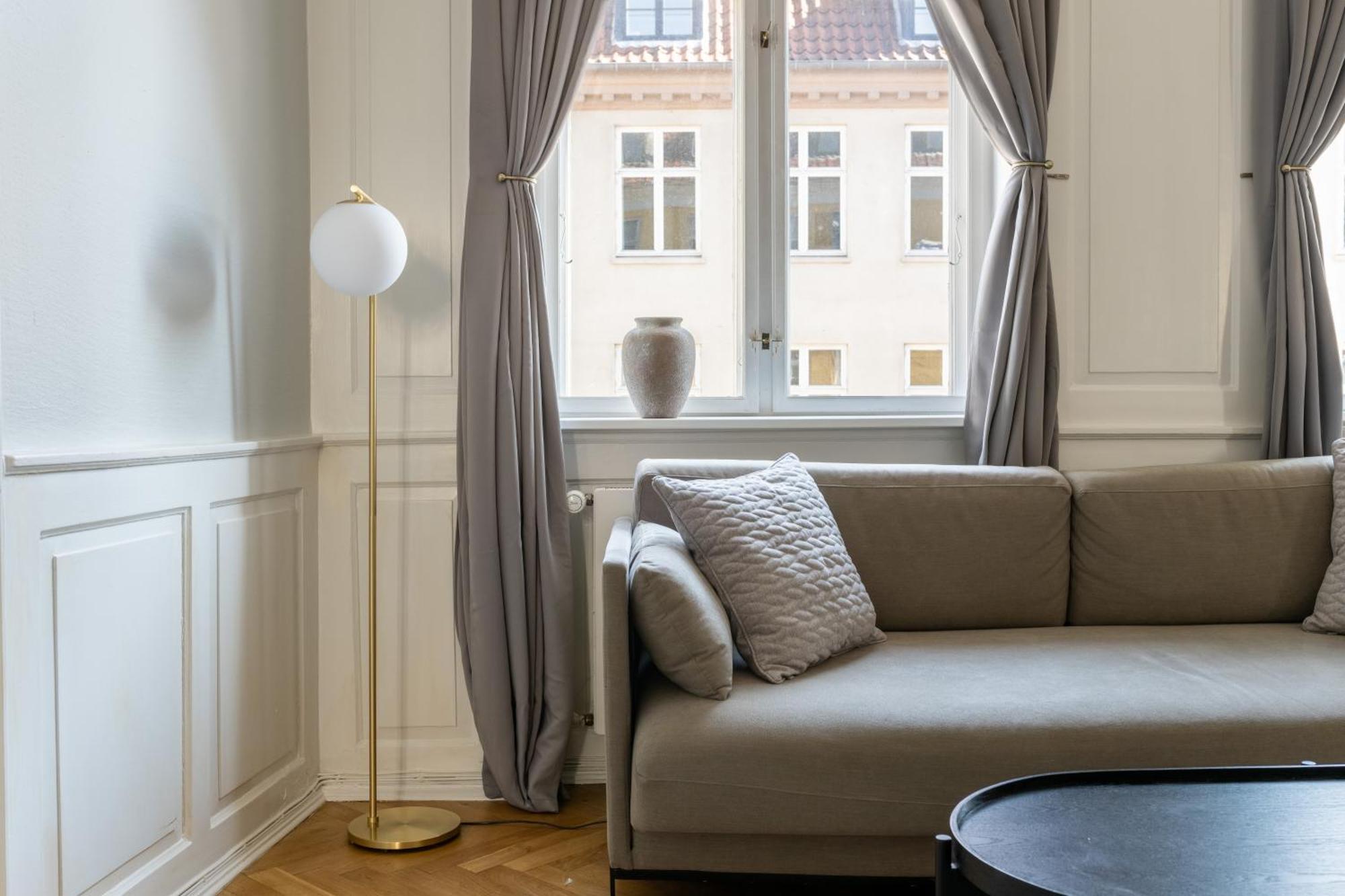 Large Apartment With Canal View In Central Cph City Copenhague Extérieur photo