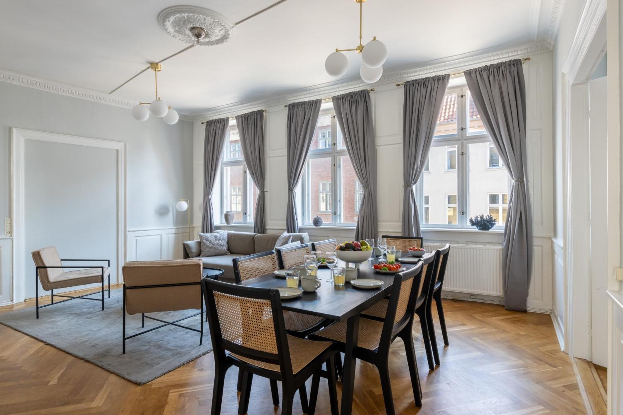 Large Apartment With Canal View In Central Cph City Copenhague Extérieur photo